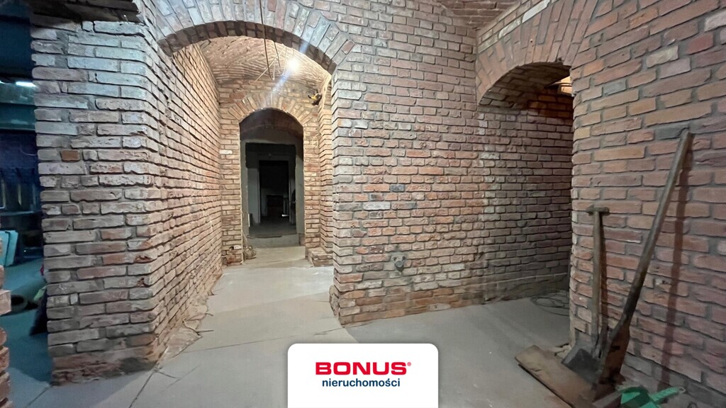 Ścisłe Centrum Szczecina-lokal komercyjny (2)