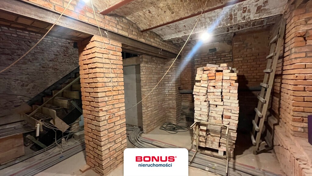 Ścisłe Centrum Szczecina-lokal komercyjny (10)