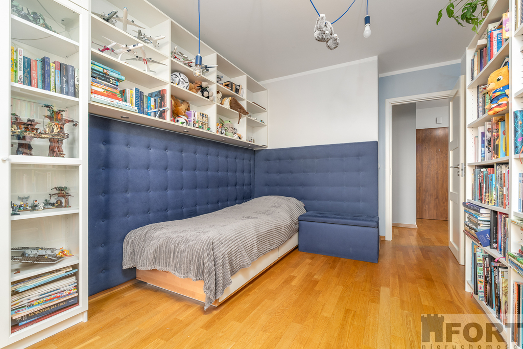 Osiedle Polonia-piękne 3 pok. z narożnym balkonem. (5)