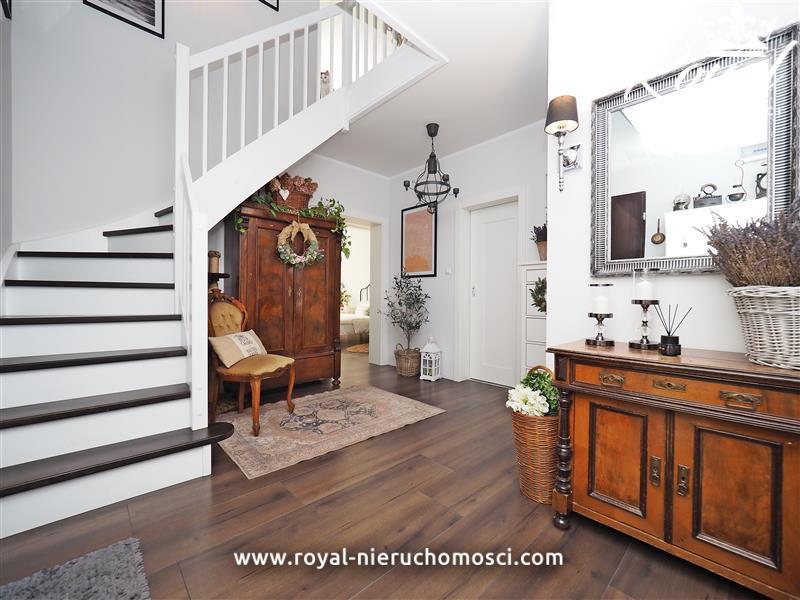 2-poziomowe ok. 82 m2 przy ul. Hallera ! (3)