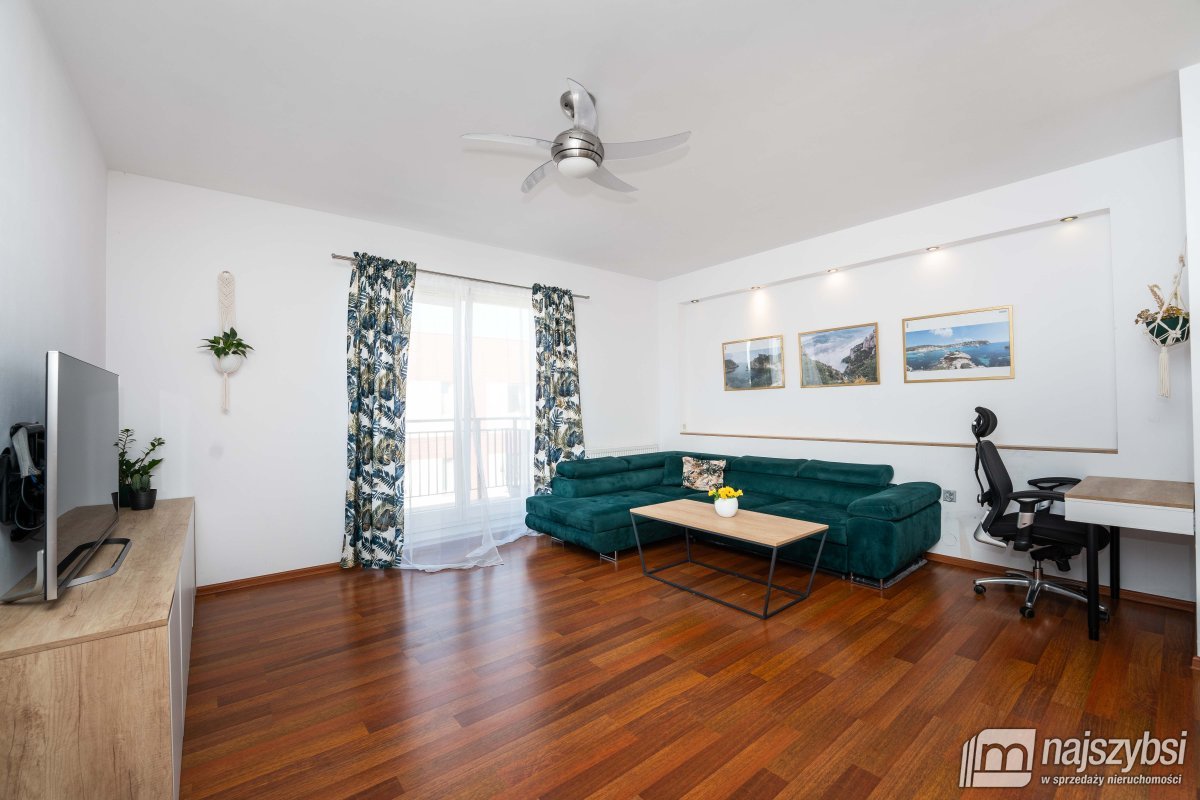 Kołobrzeg-mieszkanie z miejscem postojowym w cenie (4)