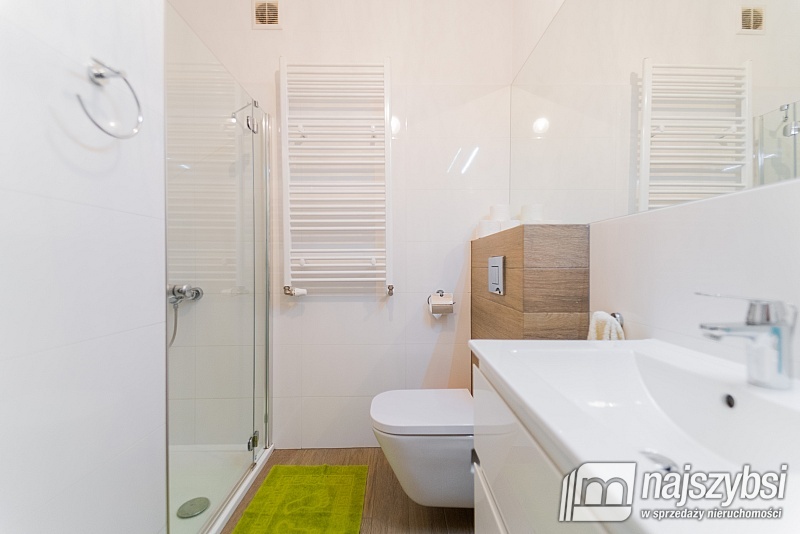 KOŁOBRZEG - ATRAKCYJNY APARTAMENT BLISKO MORZA (12)