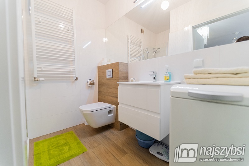 KOŁOBRZEG - ATRAKCYJNY APARTAMENT BLISKO MORZA (13)