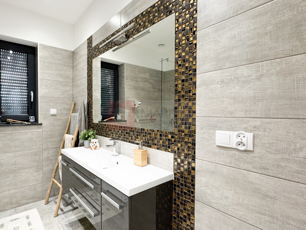 Jednorodzinny dom w Białuniu na sprzedaż 105,39 m2 (21)