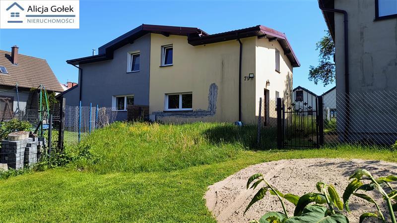 Mielno - ul. Kościelna dom w zabudowie bliźniaczej (2)