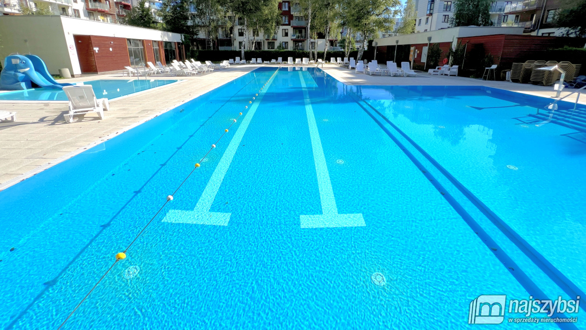 KOŁOBRZEG apartament dwupoziomowy osiedle Polanki (19)