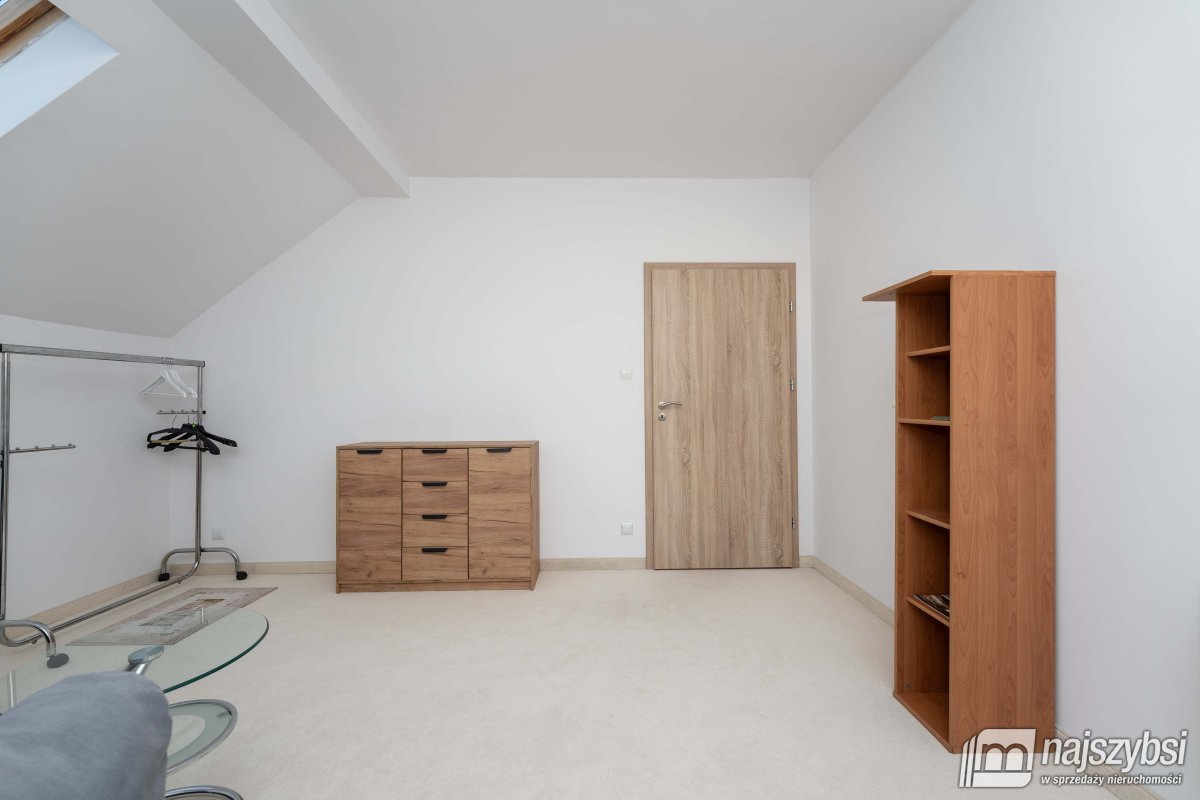 Kołobrzeg- przestronny dom 12km od Kołobrzegu  (22)