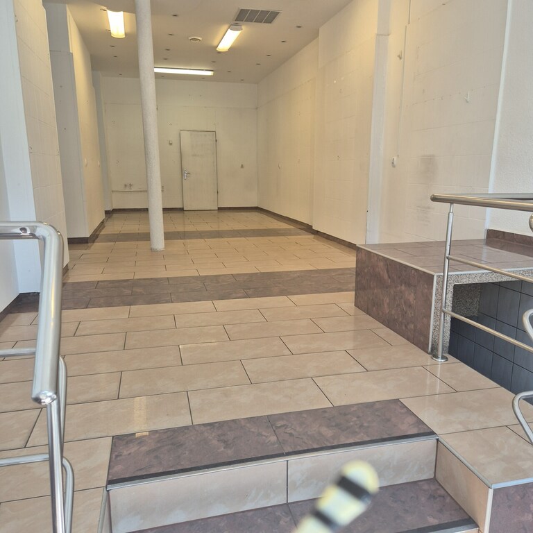 Jedyne 6111zł/m  CENTRUM-lokal - cena 550tys (9)