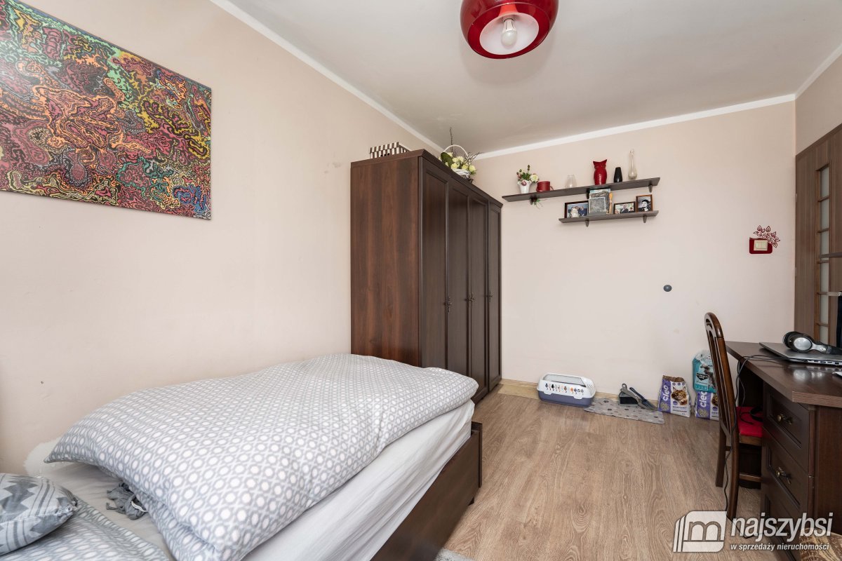 Kołobrzeg- Siemyśl mieszkanie 4pok. garaż ogródek (8)