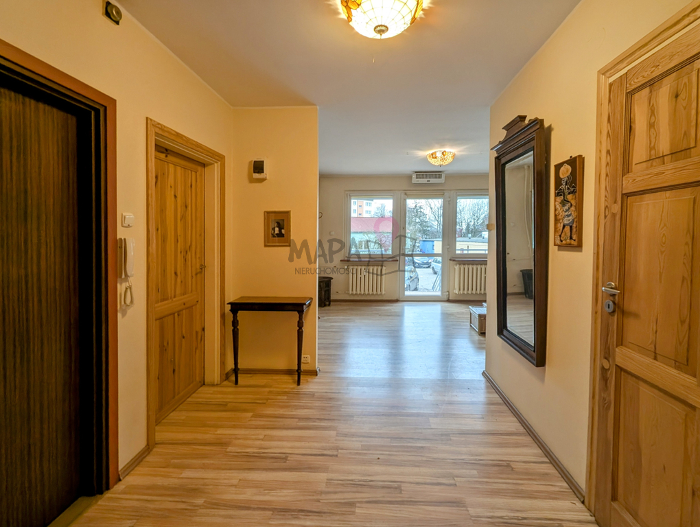 Lokal użytkowy / gabinet lekarski na sprzedaż (12)