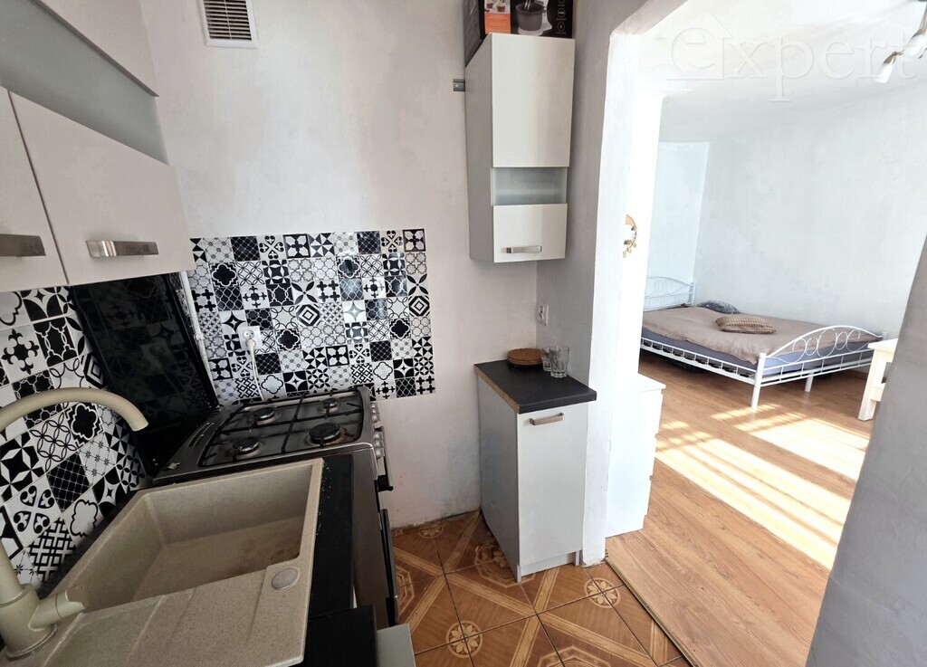 Kawalerka na parterze-zielone, spokojne osiedle (8)