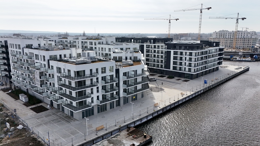 Dostępne od ręki 2 pok. z dużym balkonem! (11)