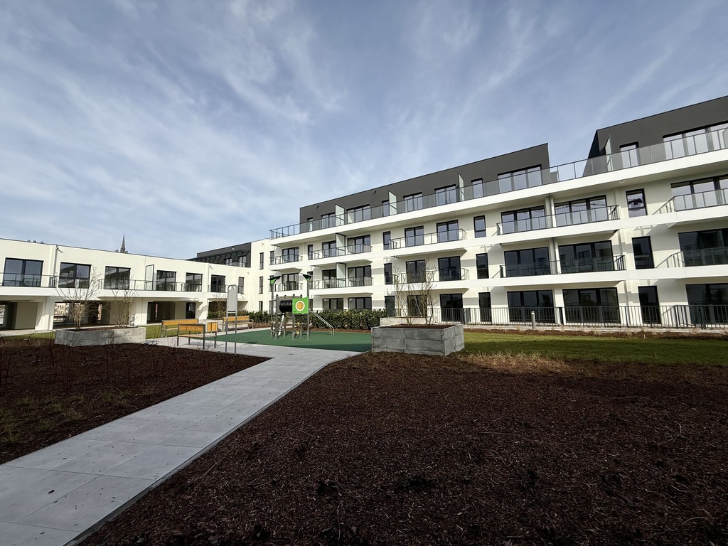 Dostępne od ręki 2 pok. z dużym balkonem! (8)