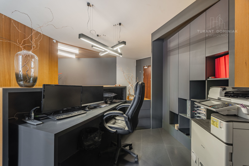 Lokal mieszkalny przystosowany pod biuro (4)