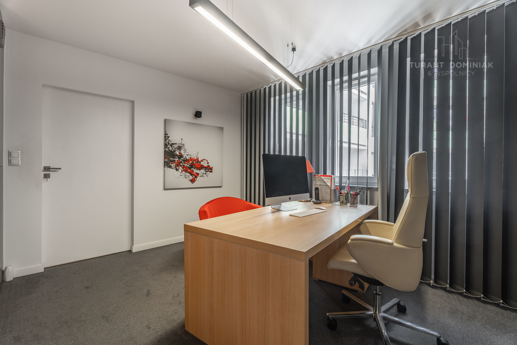 Lokal mieszkalny przystosowany pod biuro (13)