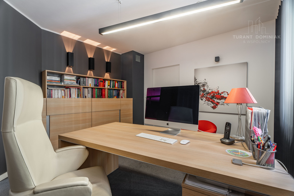Lokal mieszkalny przystosowany pod biuro (14)