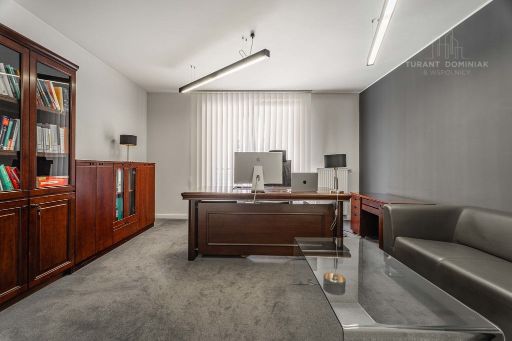 Lokal mieszkalny przystosowany pod biuro (16)