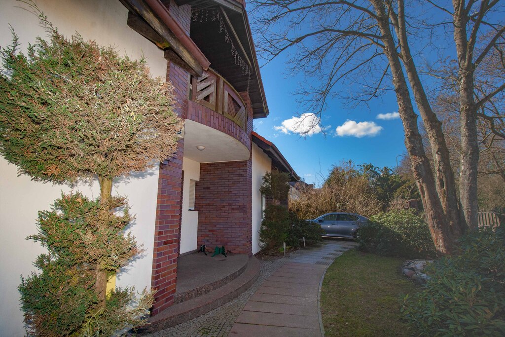 Piękny dom na Osowie z lokalem użytkowym (3)