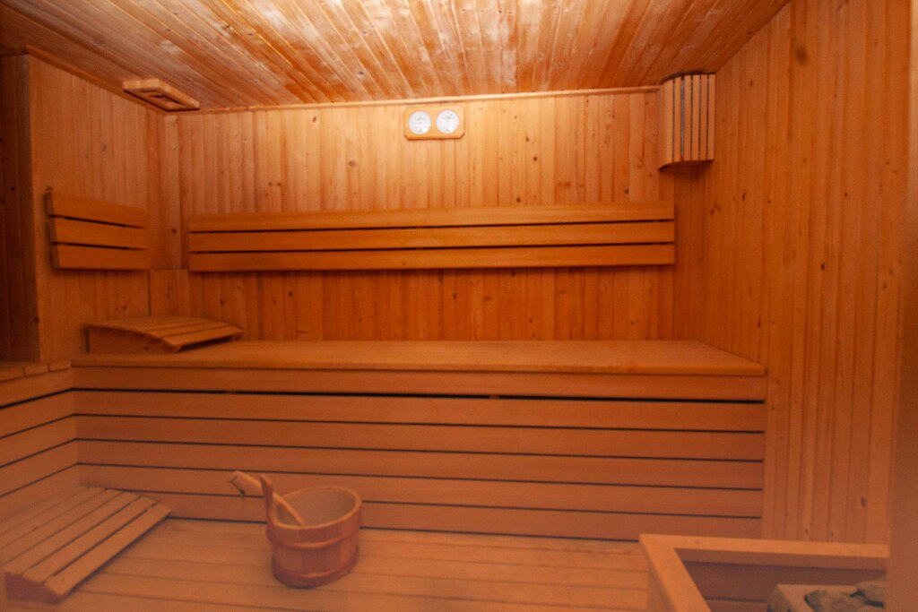 Piękny dom na Osowie z lokalem użytkowym (5)