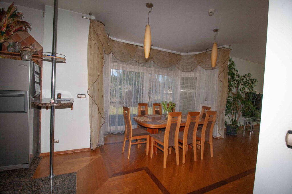 Piękny dom na Osowie z lokalem użytkowym (24)