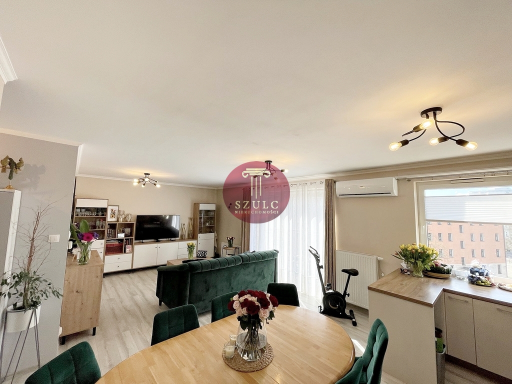 Śliczne mieszkanie wysokim standardrdzie. (3)