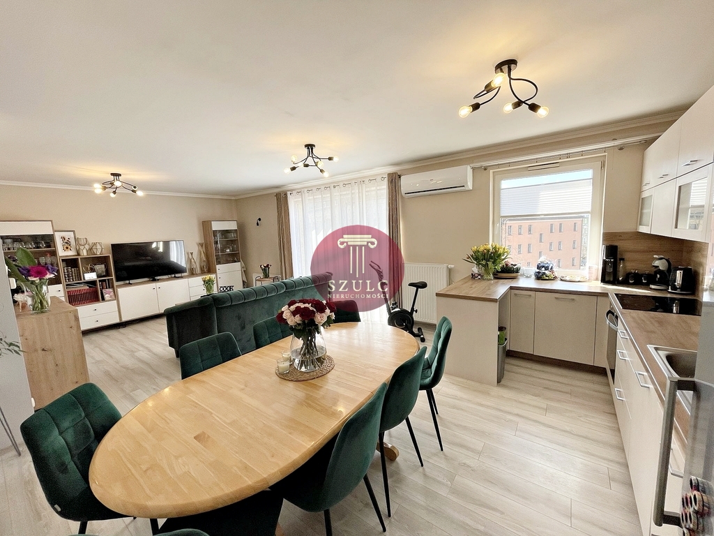 Śliczne mieszkanie wysokim standardrdzie. (1)