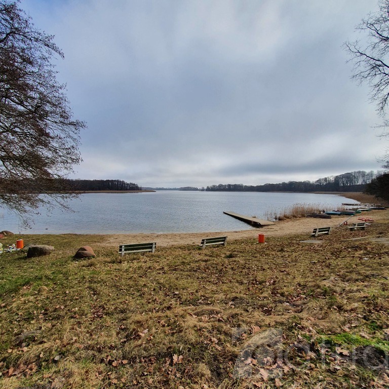 Działka- 3644 m2 nad jeziorem z warunkami zabudowy (8)