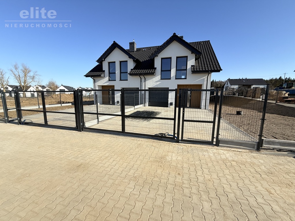 Siadło dolne gotowy bliźniak 5 pokoi i garaż (2)