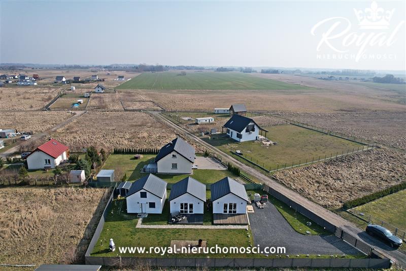 Działka 824 m2 z 3 domkami, Paprotno-Gąski ! (2)