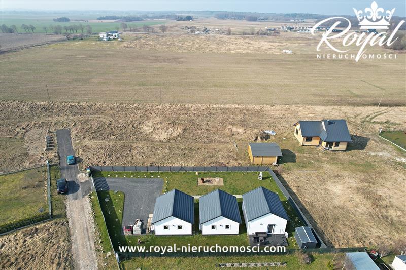 Działka 824 m2 z 3 domkami, Paprotno-Gąski ! (4)