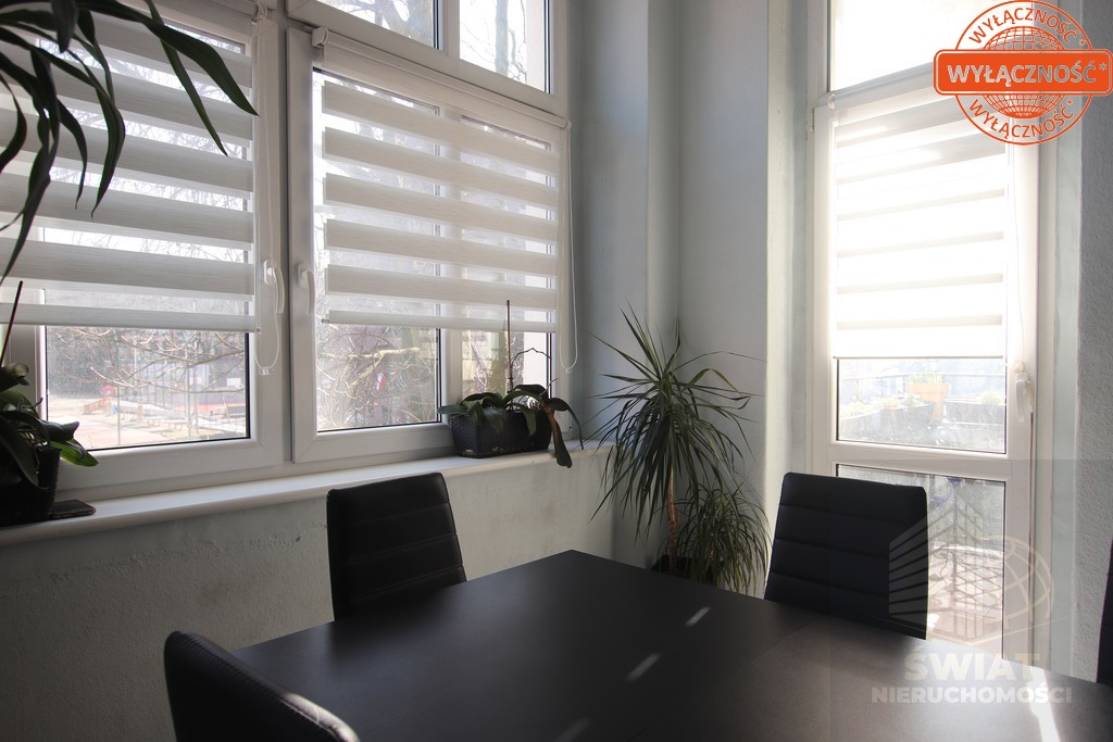 Na sprzedaż 4 pok.z balkonem na pierwszym piętrze. (5)