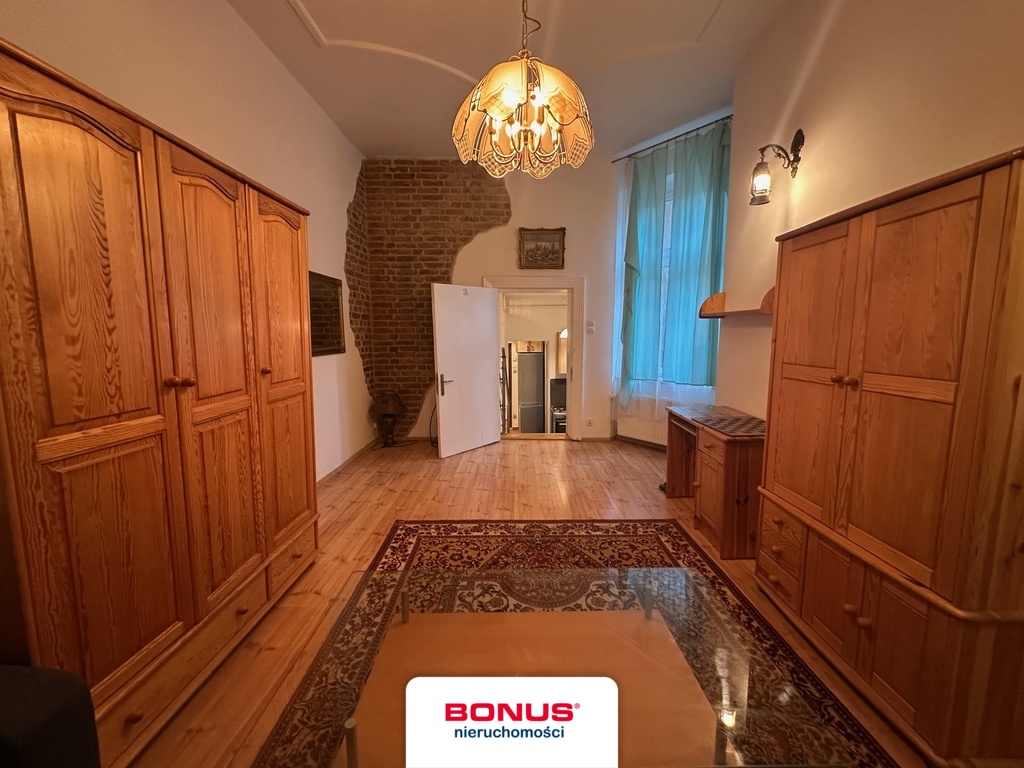 2 pokoje w samym centrum, idealne pod wynajem (3)