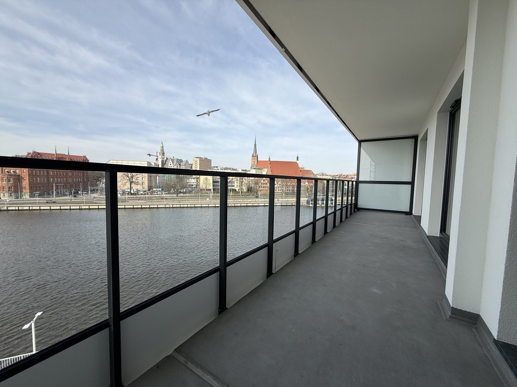 Piękny narożny Apartament w widokiem na Ordę! (5)