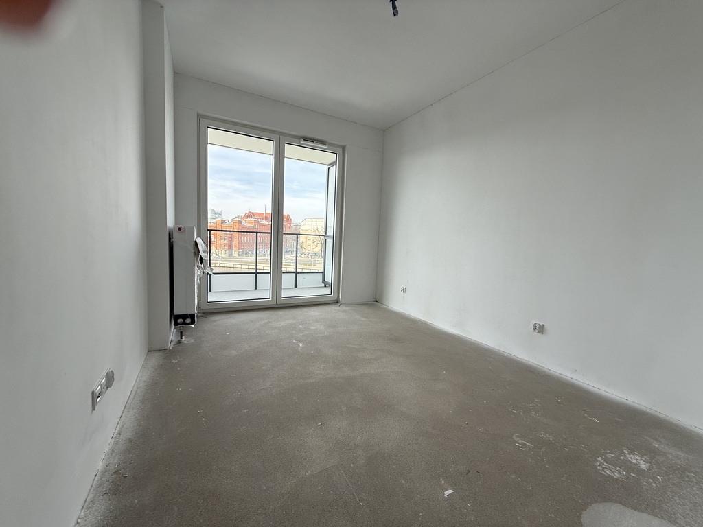 Piękny narożny Apartament w widokiem na Ordę! (4)