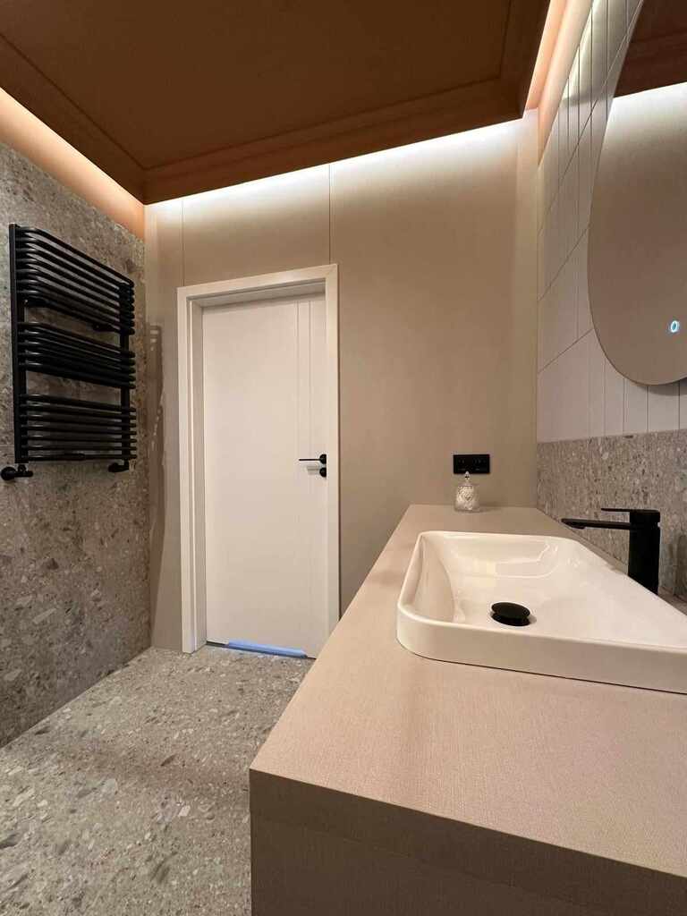 Apartament , wysoki standard , 9 km od morza (8)