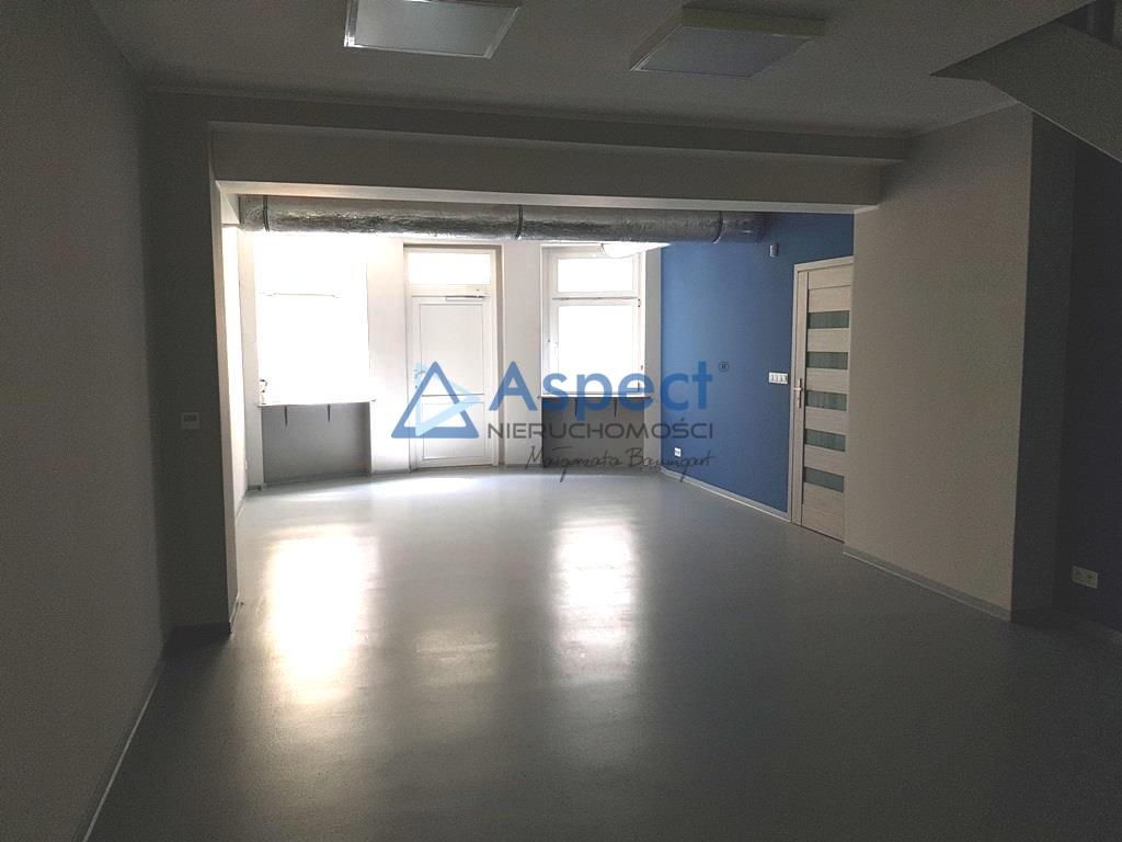 Lokal 271m2 handel usługi produkcja (2)