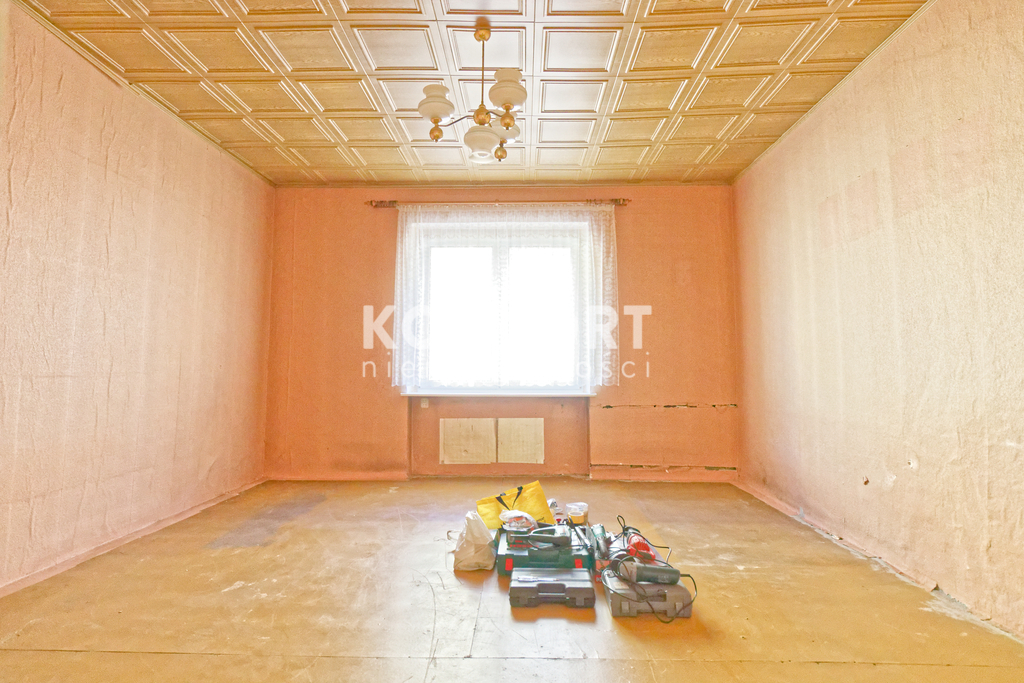 3 POKOJE DO REMONTU !!! DO NEGOCJACJI ! (1)