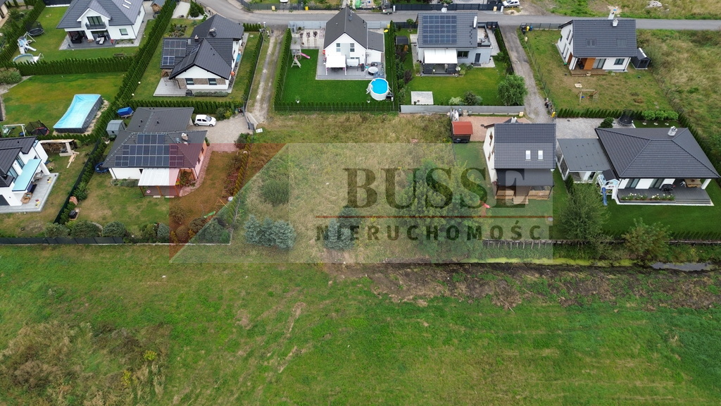 Działka 1000m2 z pozwoleniem Dobra (4)