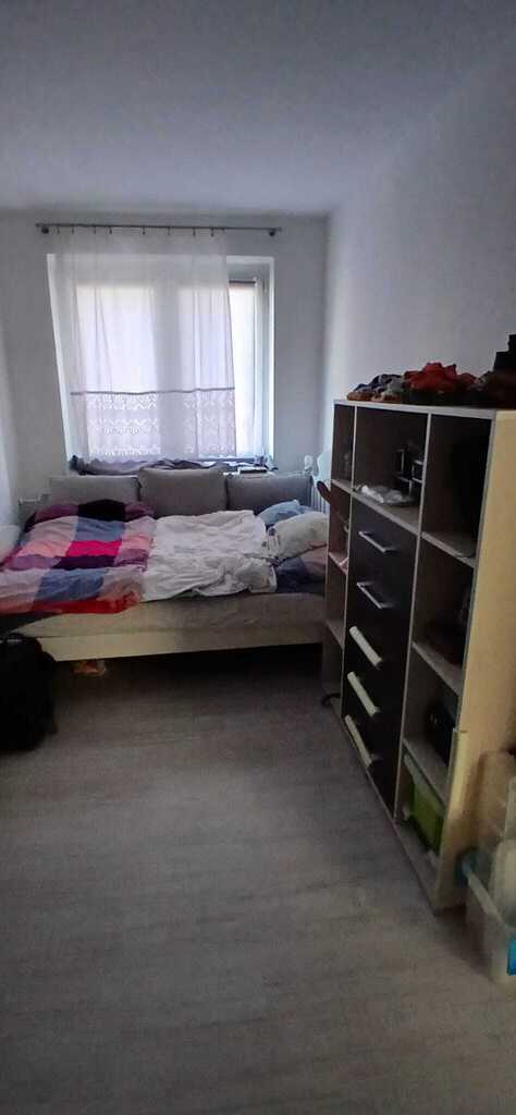 Trzy pokojowe mieszkanie w Płoni (3)