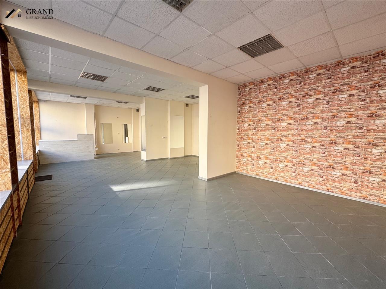 Lokal użytkowy na parterze- Białogard (5)