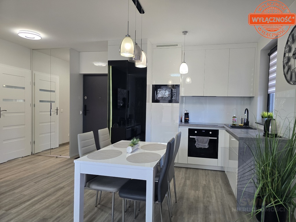 Nowoczesne mieszkanie 43,6 m² z dużym balkonem (1)