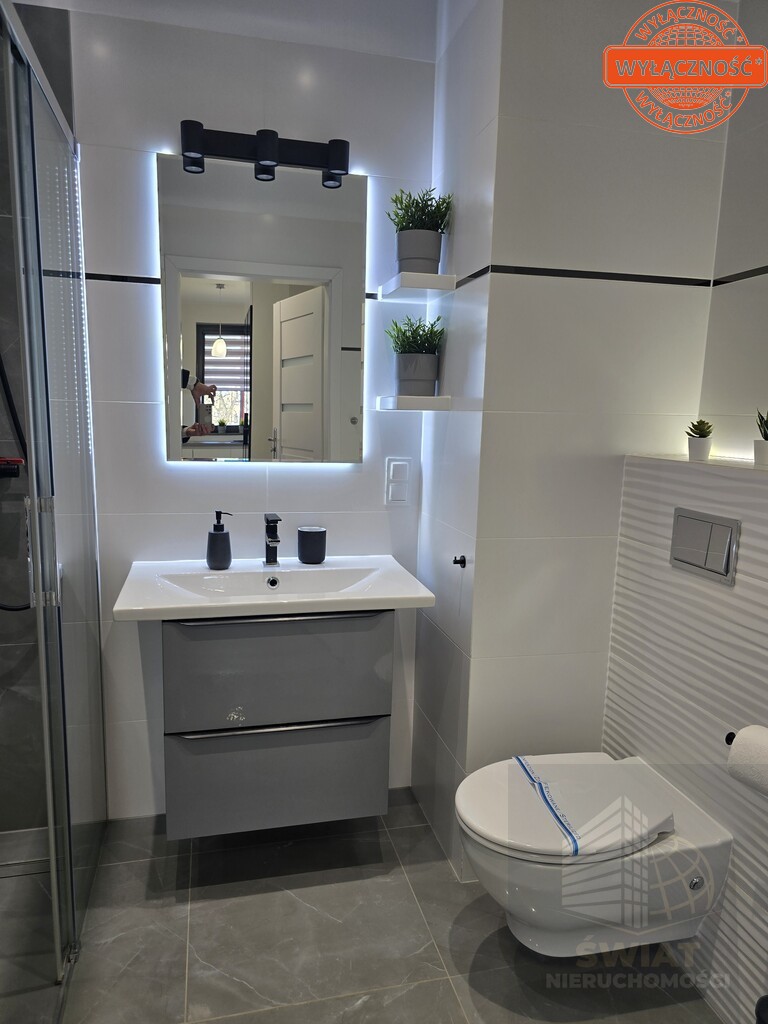 Nowoczesne mieszkanie 43,6 m² z dużym balkonem (9)