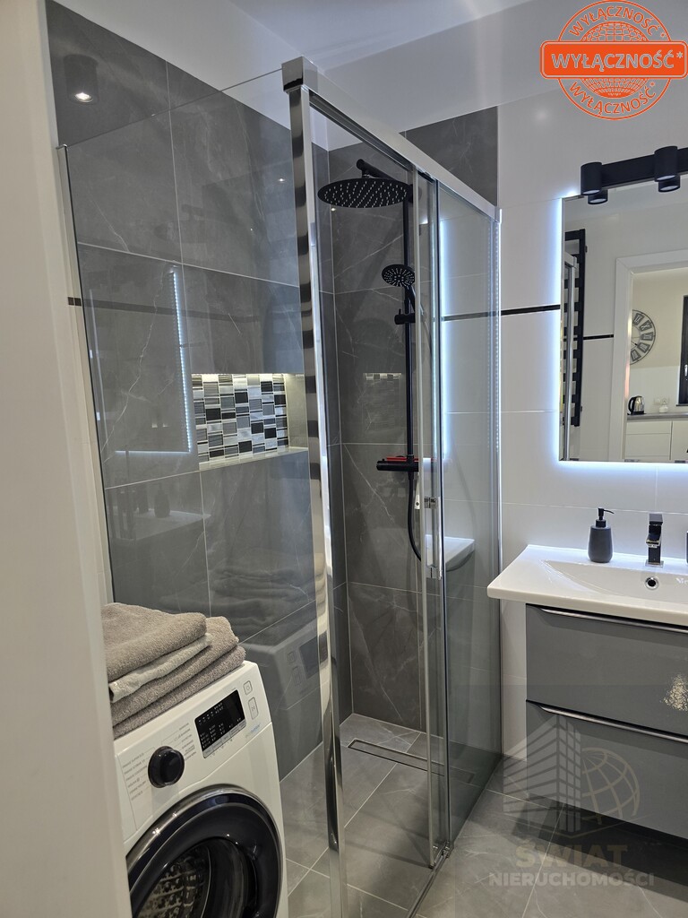 Nowoczesne mieszkanie 43,6 m² z dużym balkonem (10)