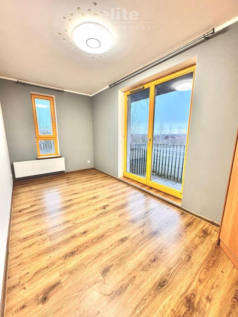 Warszewo, Limby, 4 pokoje, dwa balkony, garaż (9)