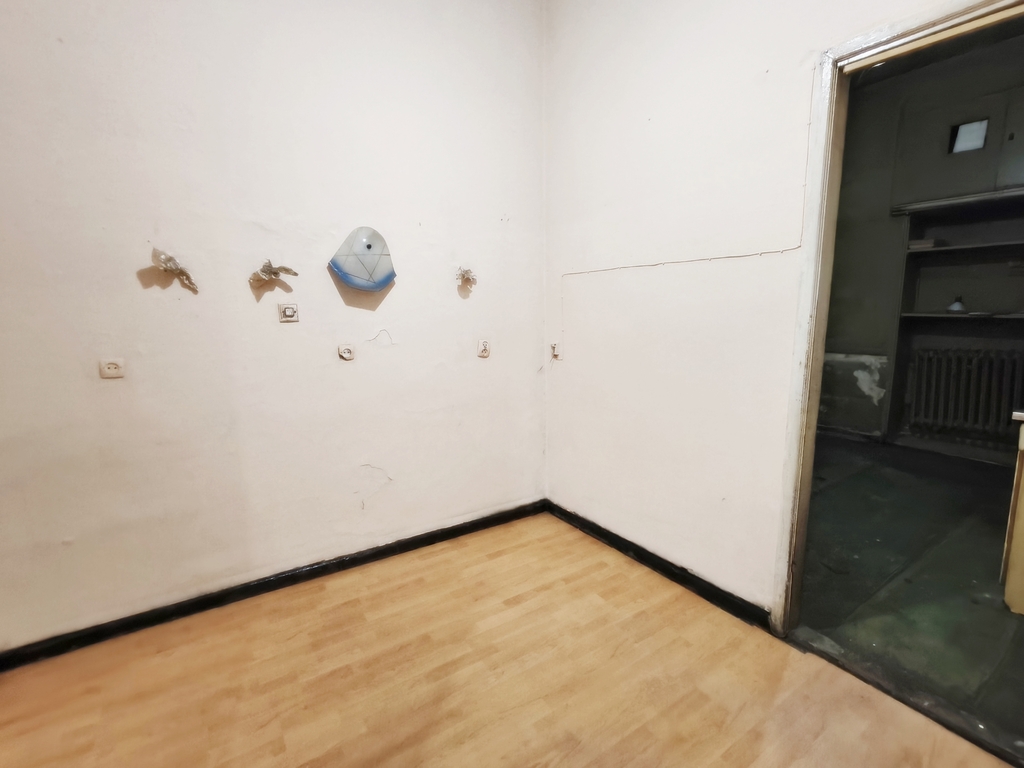 Nowa cena -lokal narożny o pow. 60,62 m2 z witryną (9)