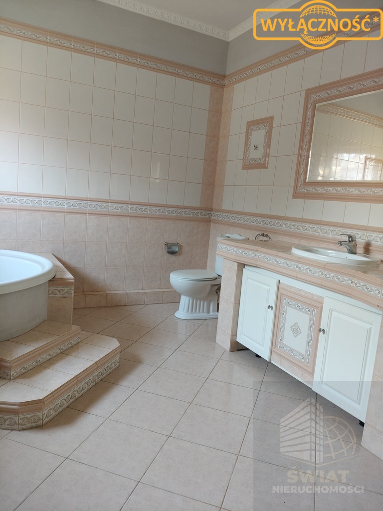 Dom parterowy na dużej działce w Dobrej (10)