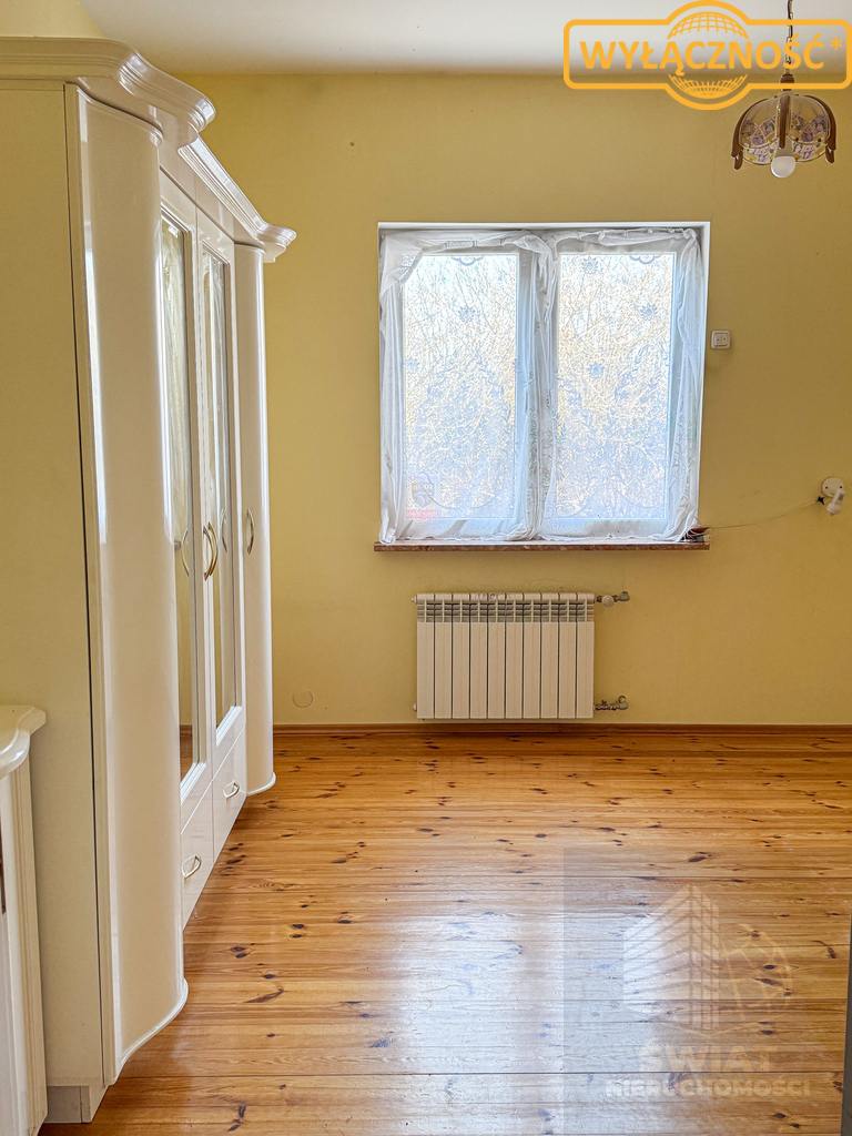 Dom parterowy na dużej działce w Dobrej (15)