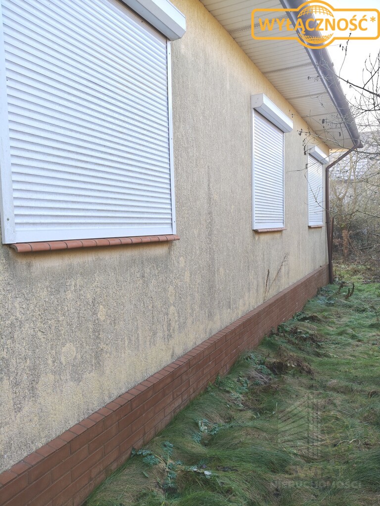 Dom parterowy na dużej działce w Dobrej (19)