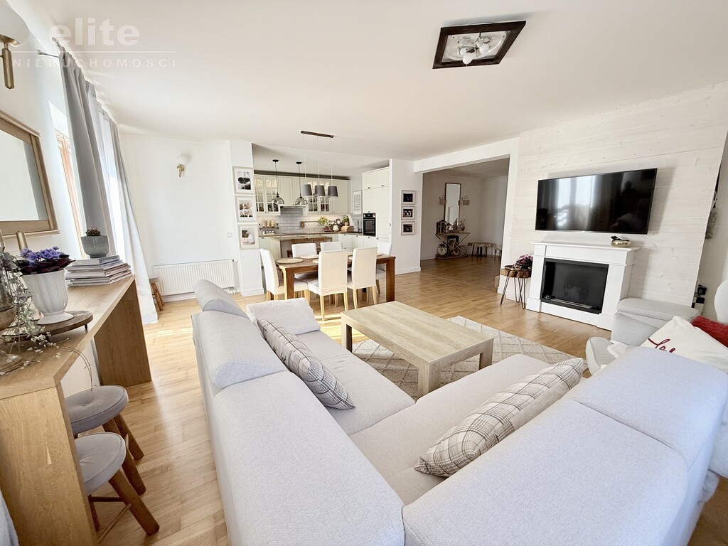 Szczecin dom z dużym ogrodem, garażem i kawalerką (2)