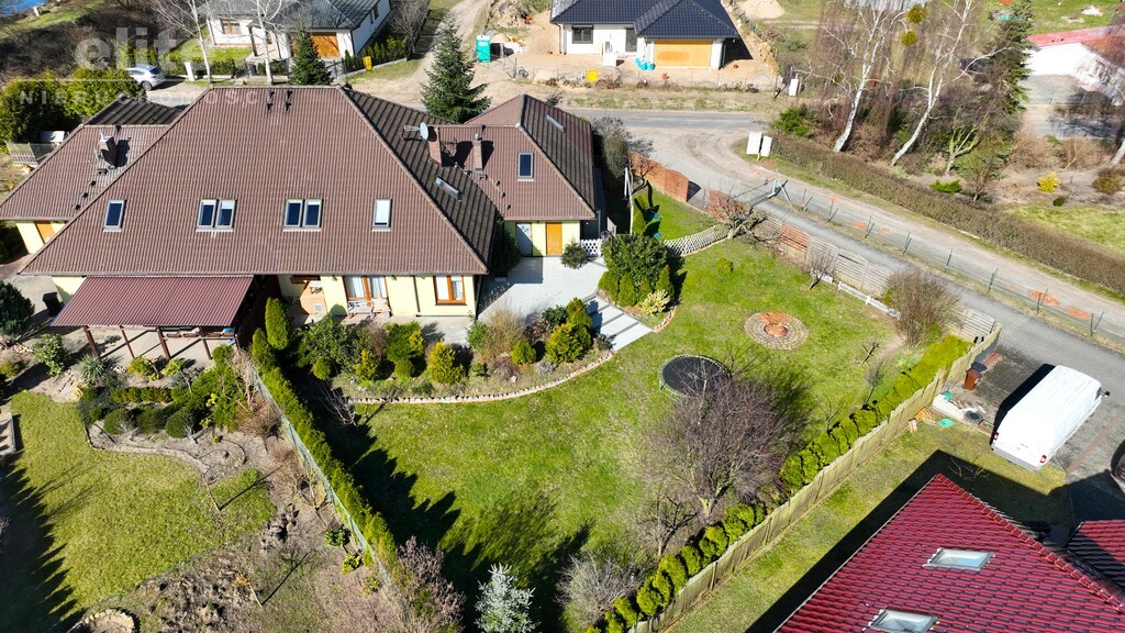 Szczecin dom z dużym ogrodem, garażem i kawalerką (24)